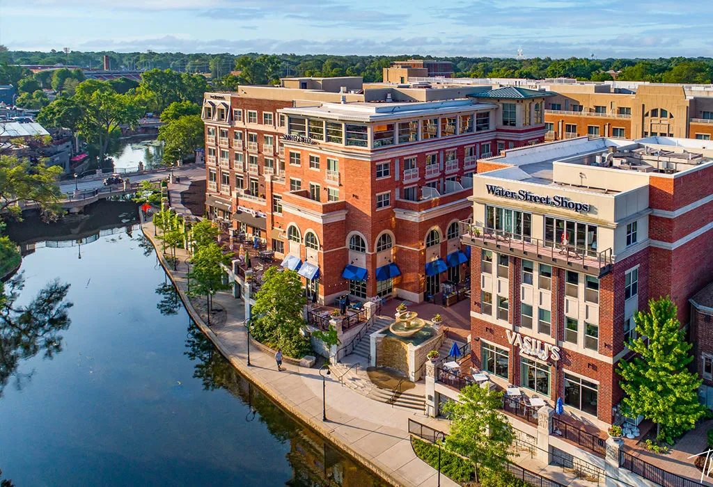 Naperville, IL